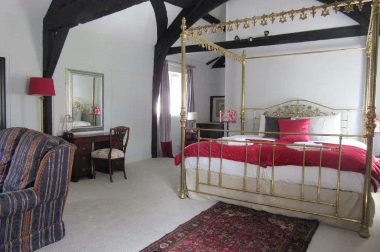 The Old Vicarage Hotel & Restaurant Bridgwater Eksteriør bilde The bedroom